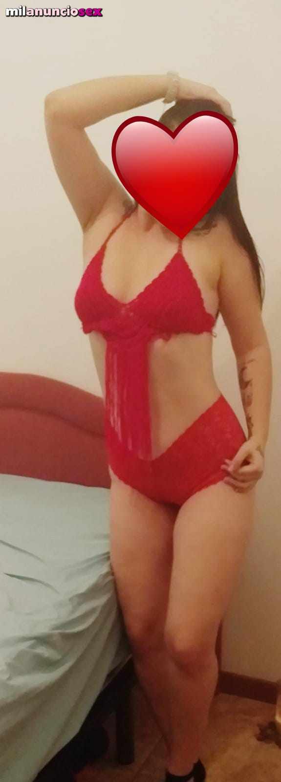 Yessica ninfomana y fiestera 24 h