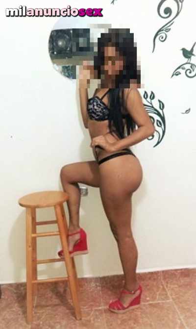 Sofia la reina del morbo y fiestera