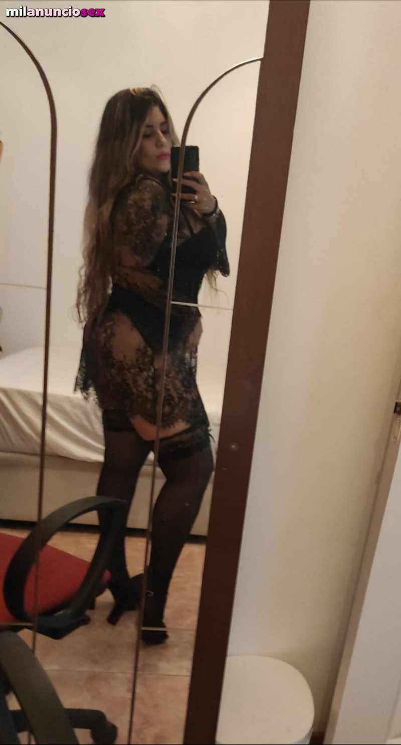 BRENDA FIESTERA ADICTA AL SEXO 24H