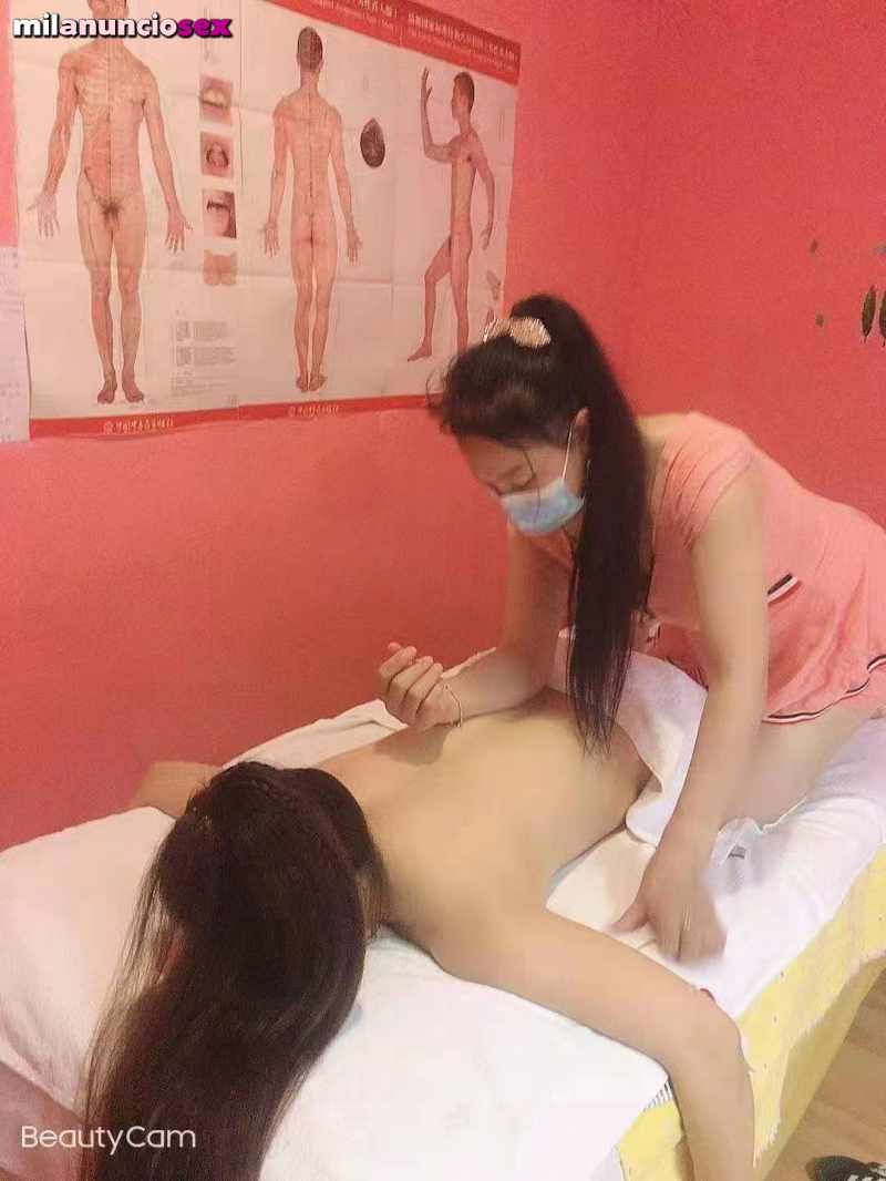 Masajista profesional en peluquería