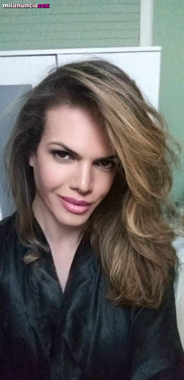 Samantha trans rubia femenina