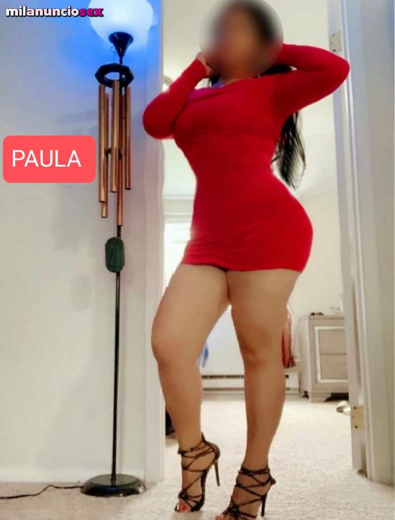 Paula morena Latina muy amigable