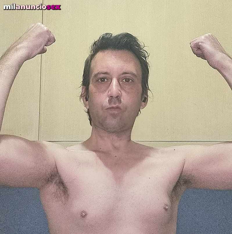 Chico de 39 años se ofrece