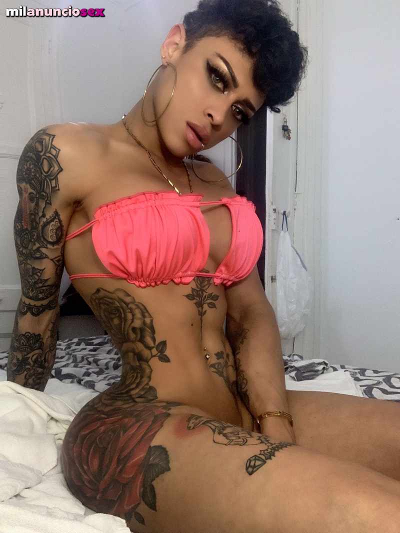 Chica trans la diosa de los dioses