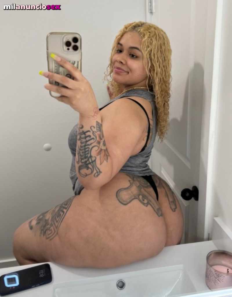 Latina gordita culona culazo virtual 24h