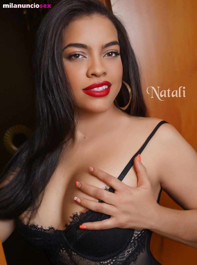 escort colombiana dominante en ibiza