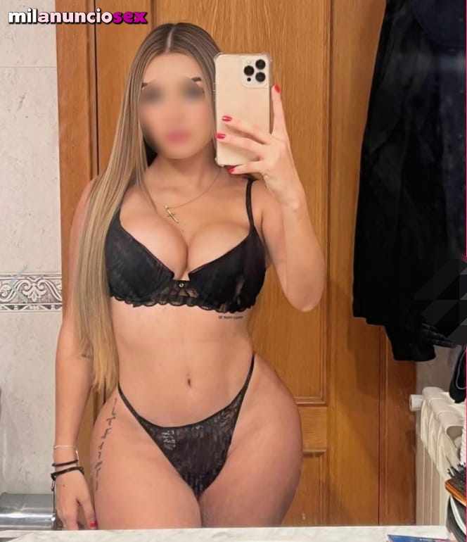 2 COLOMBIANAS HOY DISPONIBLES SITIO PRIV