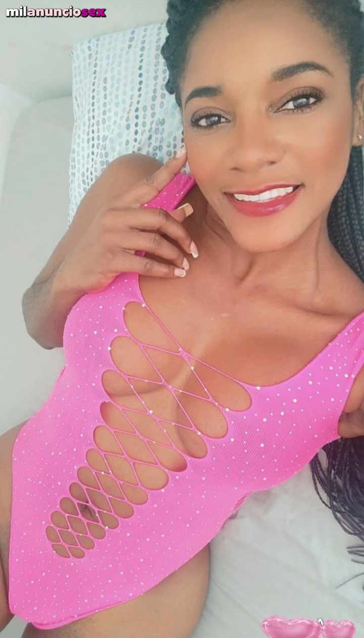 Natalia mulata sexy