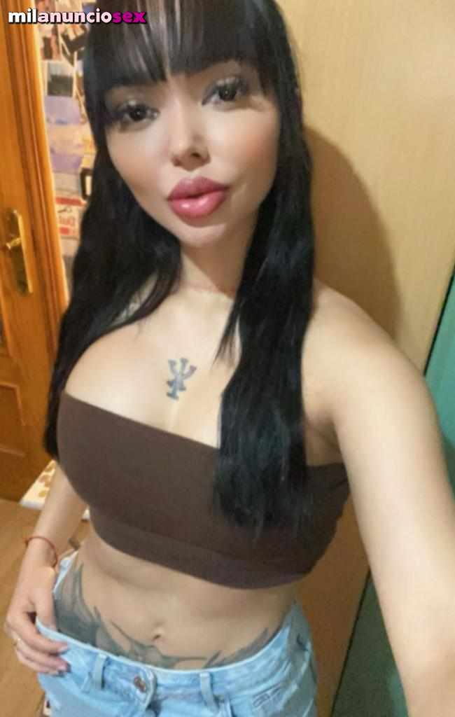 Sexy y atractiva colombiana