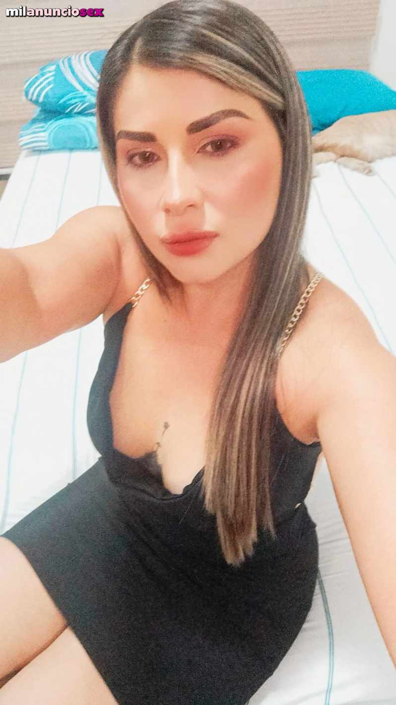 PAOLA BIEN COQUETA MIEL DULCE Y TIERNA