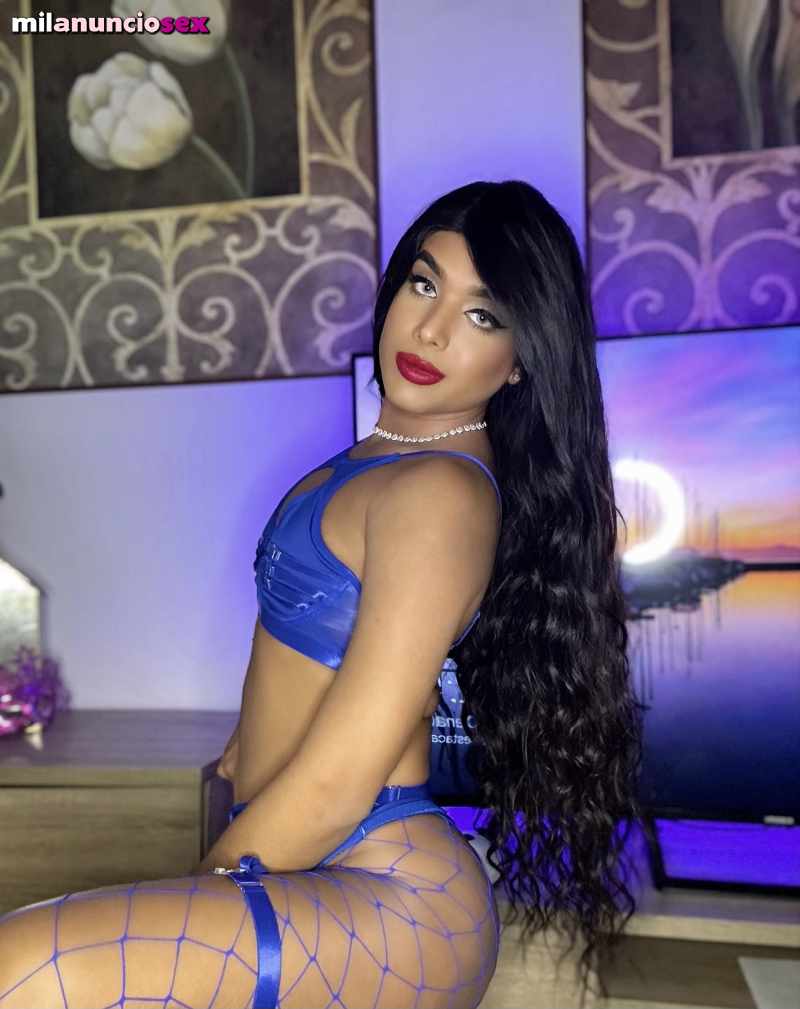 Valentina Morena De 22años Latina