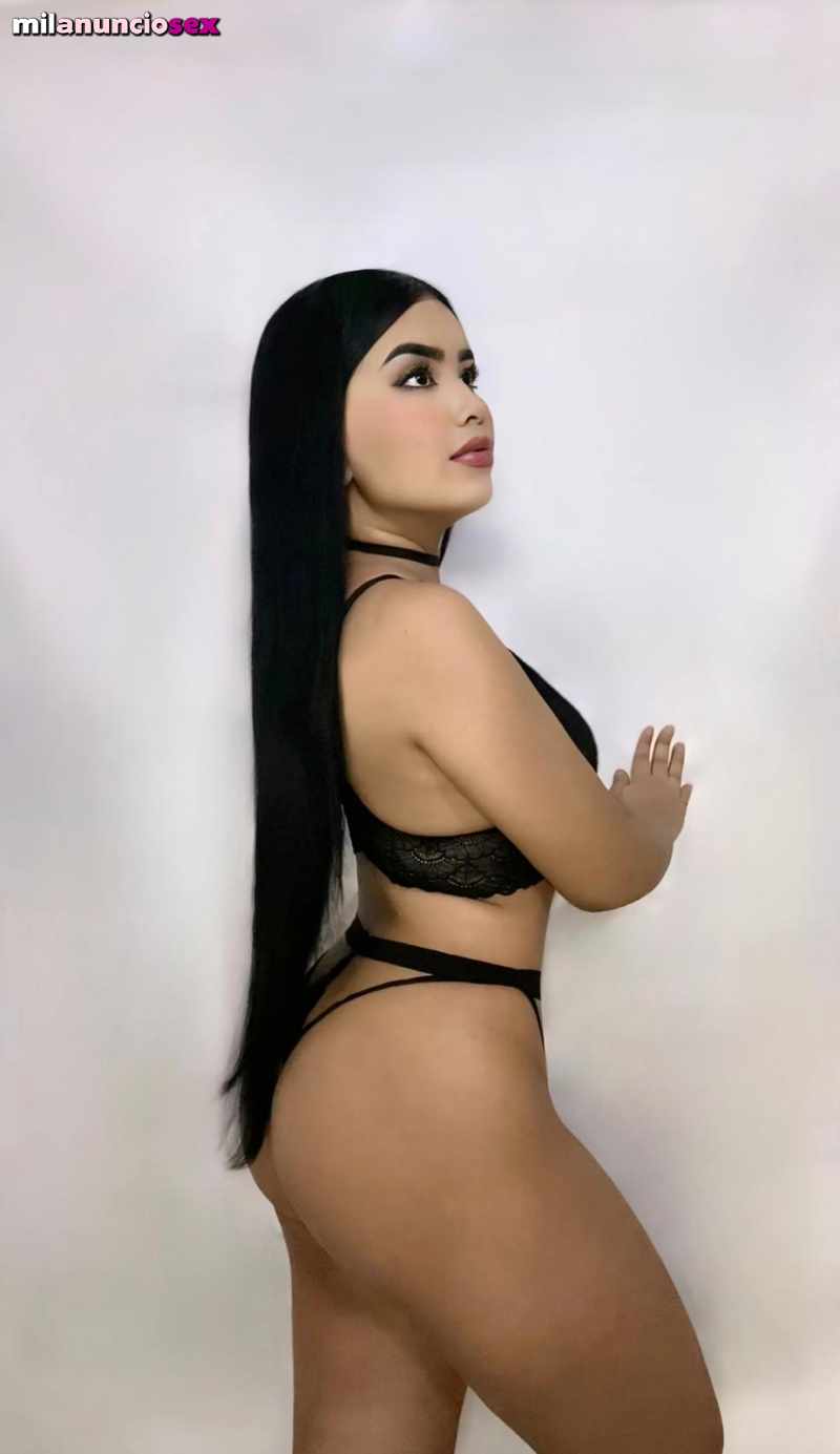 COLOMBIANA MUY CARIÑOSA UN ENCANTO