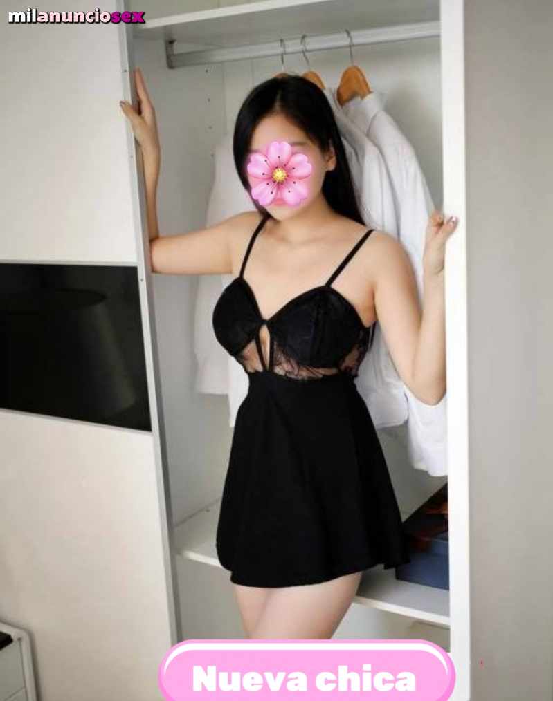 Susi orientales guapísima 654 028 028