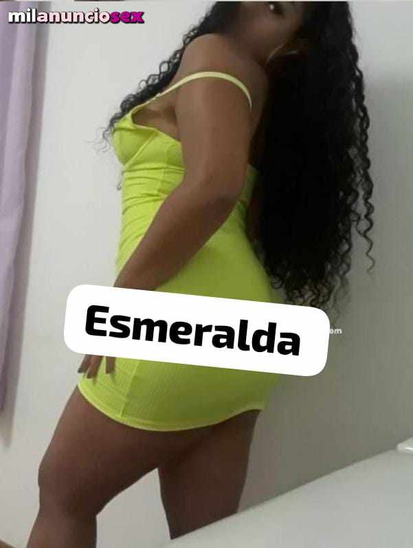 ESMERALDA ATENTA Y DIVERIDA!!602605586