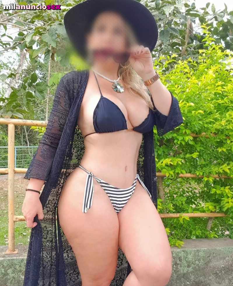 Gina madura colombiana cañera