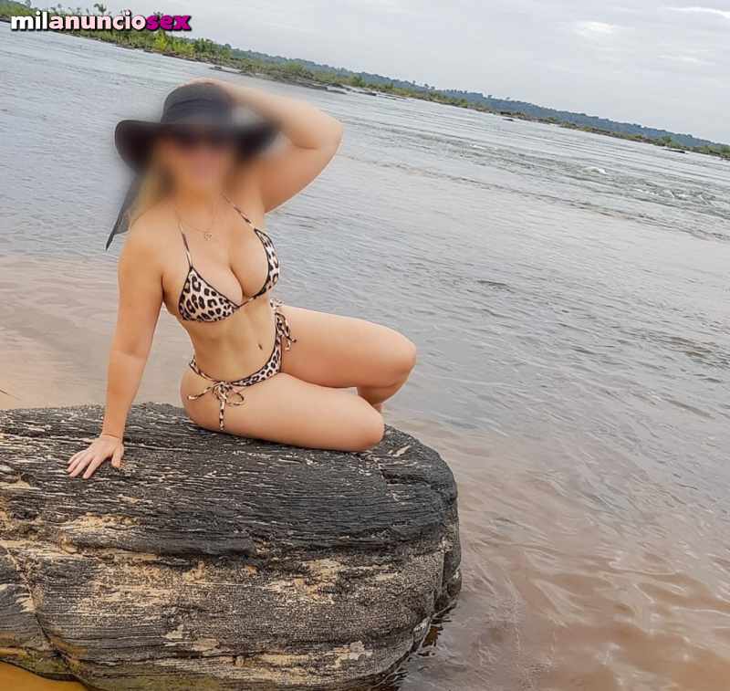 Gina madura colombiana cañera