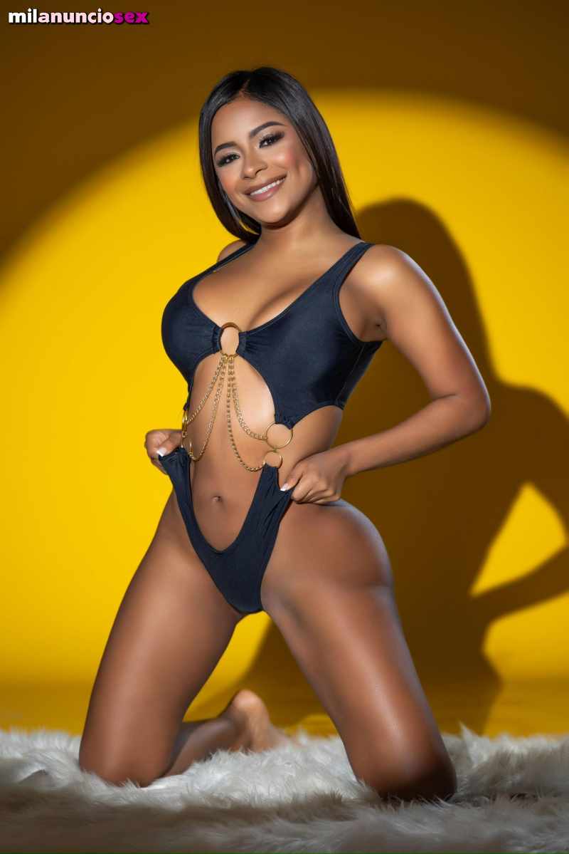 CAROL VENEZOLANA UNA MUJER DELICIOSA