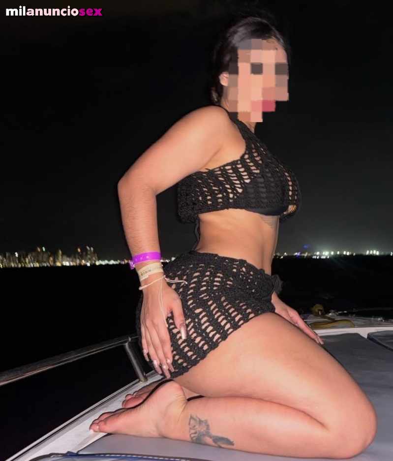 Camila caliente colombian