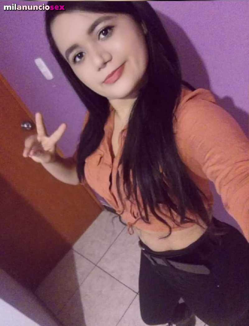 DANIELA FIESTA Y PLASER