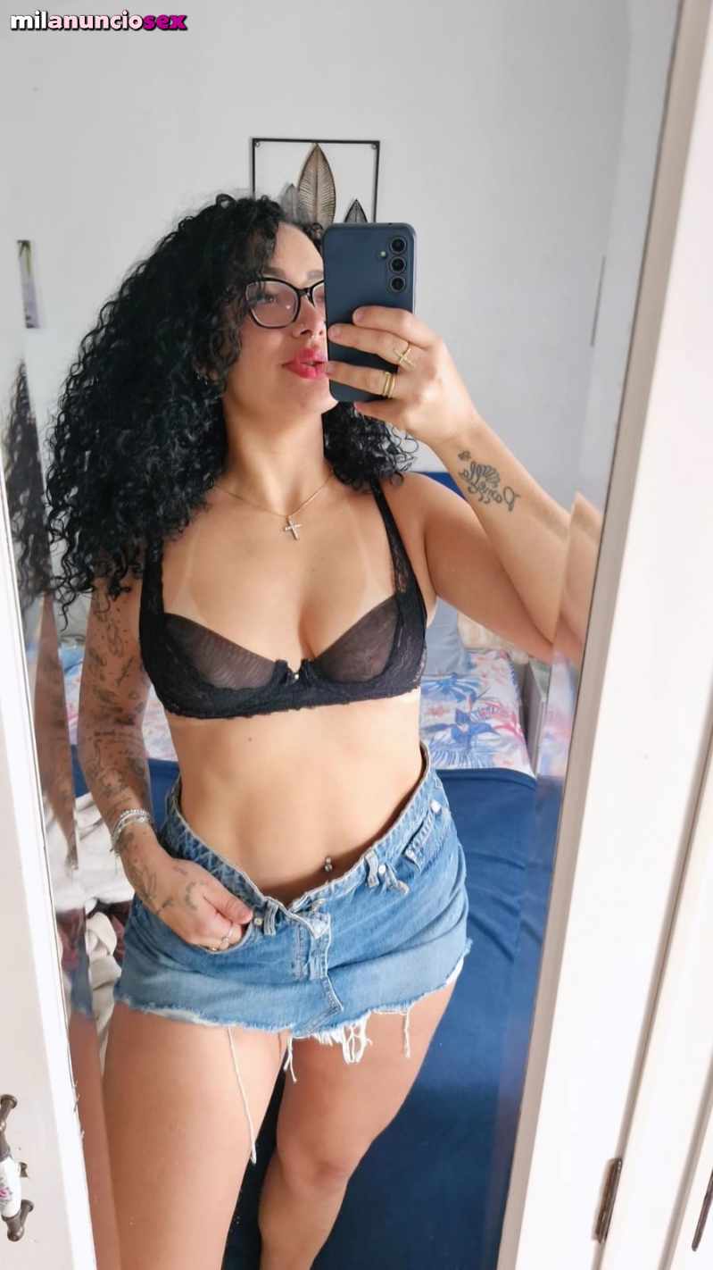 613845000 BRASILEÑA TE HARA SENTIR UNICO