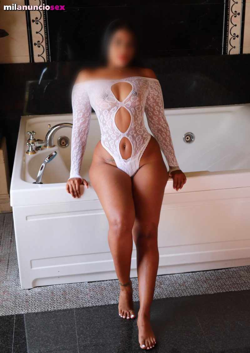 Pamela chica de lujo venezolana muy top