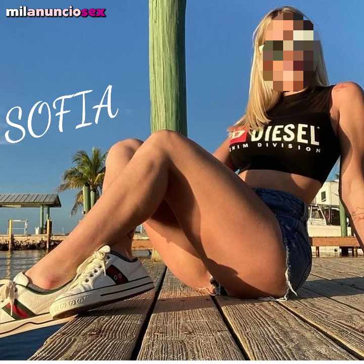 SOFIA NUEVA EN PLAYA DE LOS LOCOS