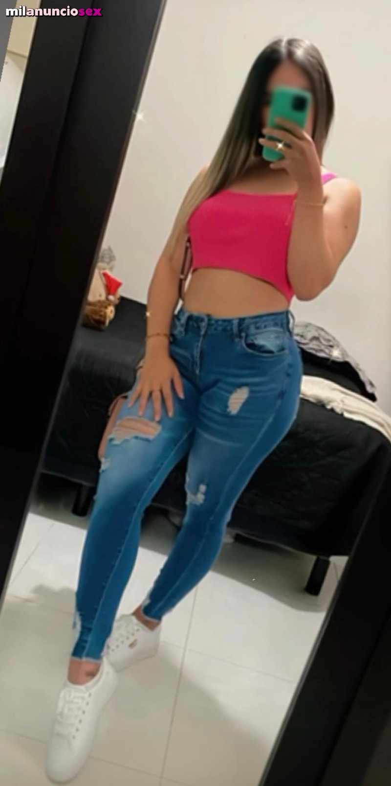 JOVENCITA FIESTERA Y CACHONDA