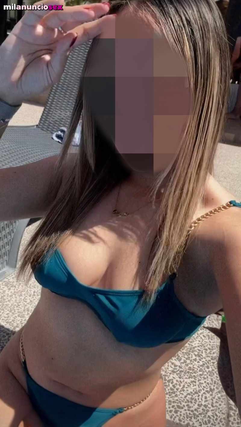 JOVENCITA FIESTERA Y CACHONDA