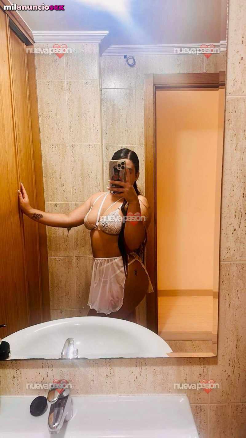 Luciana chica de lujo muy guapa