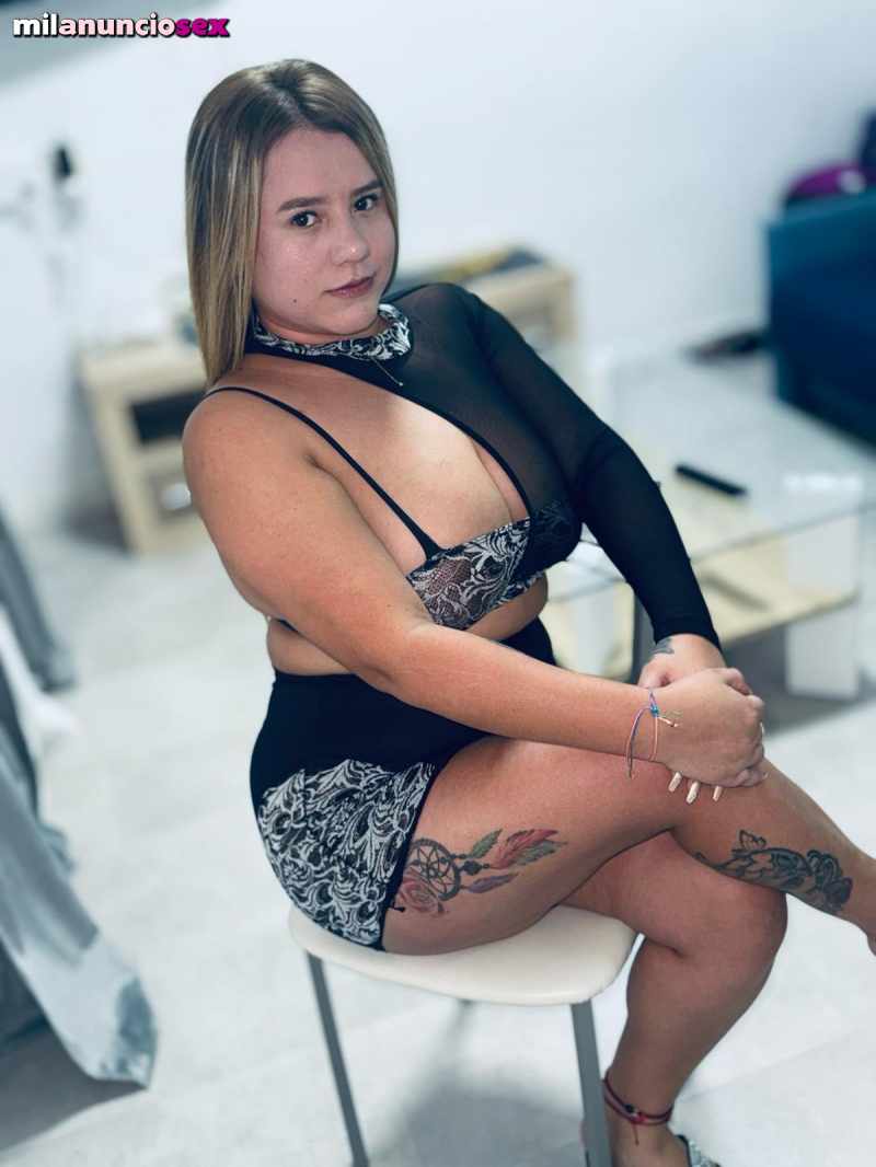 Vanesa DESPERTANDO DESEO