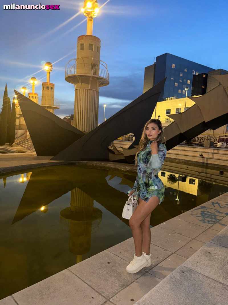 Emily, colombiana a tu alcance en BARGAS