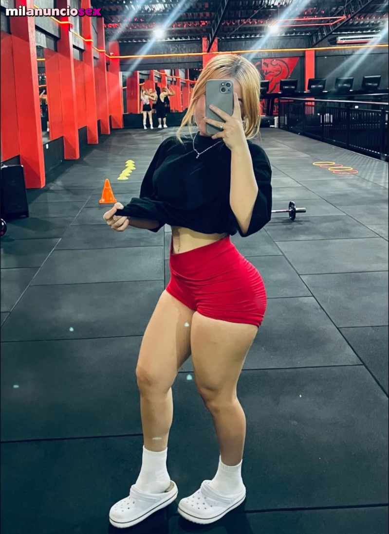 Sofi teen latina sensual