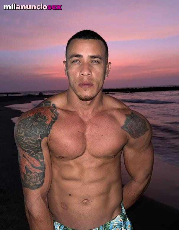 VÍCTOR LE ENCANTA EXPERIMENTAR!613998179