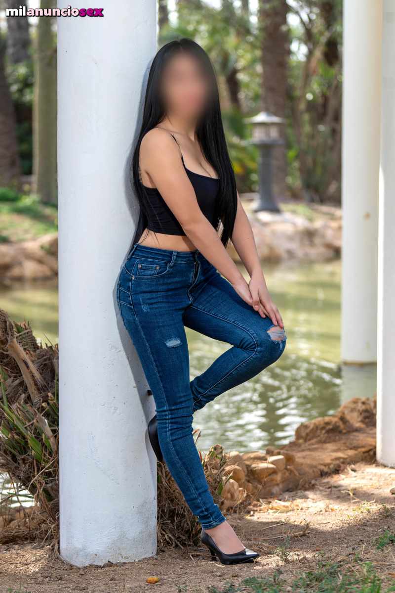 NEREA MASAJISTA ESPAÑOLA