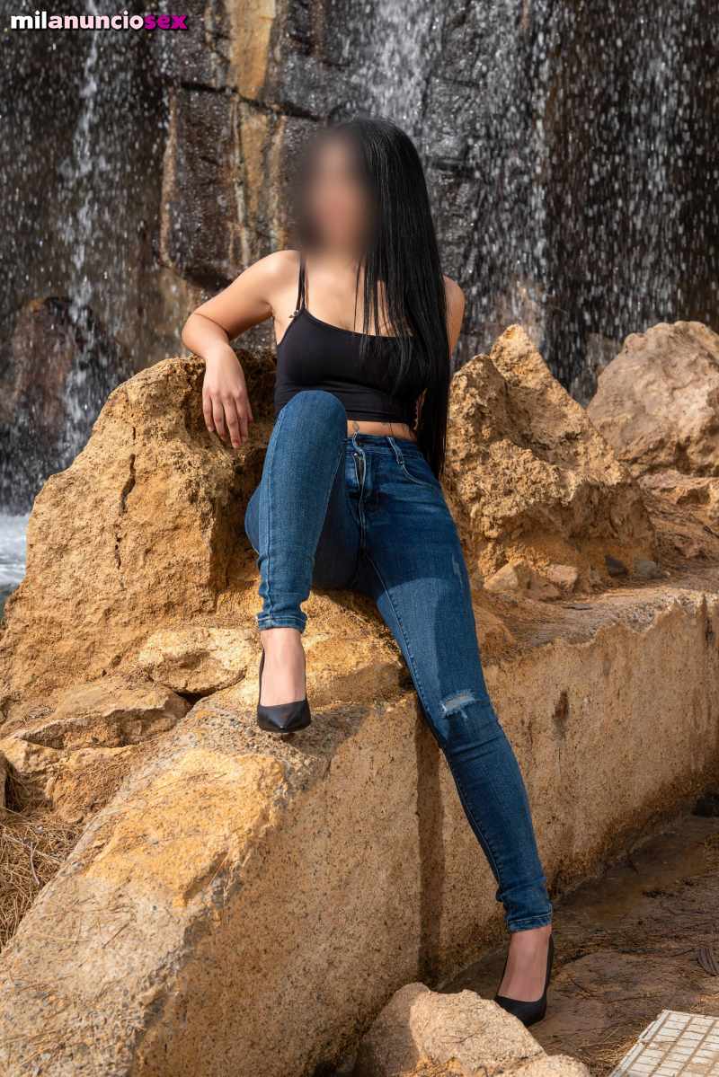 NEREA MASAJISTA ESPAÑOLA
